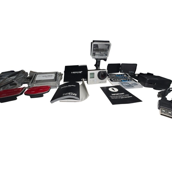 GoPro HERO‎ 3+ Action Camera Battery  Charger 32gb SD Waterproof Cases Manual